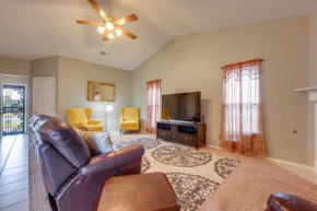 Horn Lake Home with Yard 8 Mi to Graceland!